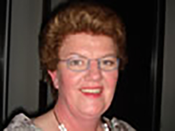 Anna portrait image</perch:content>